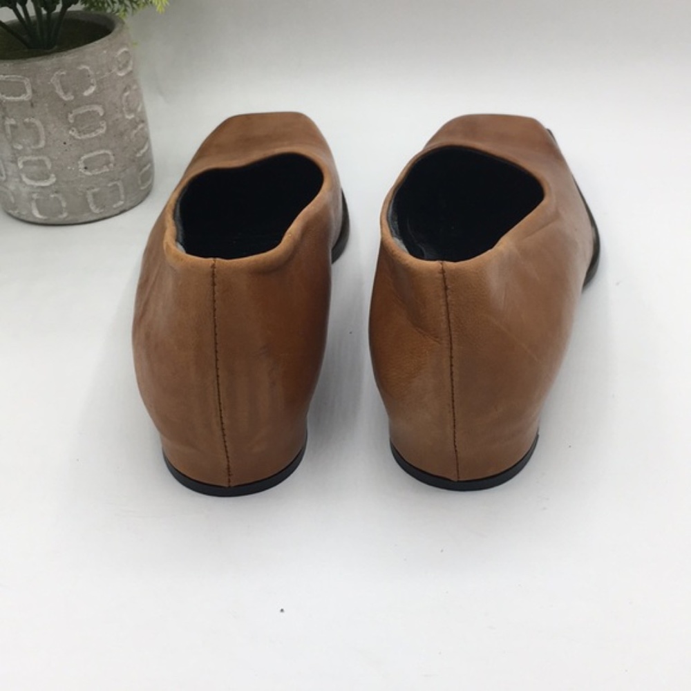 ROBERT CLERGERIE cognac leather square toe flats - Picture 4 of 8